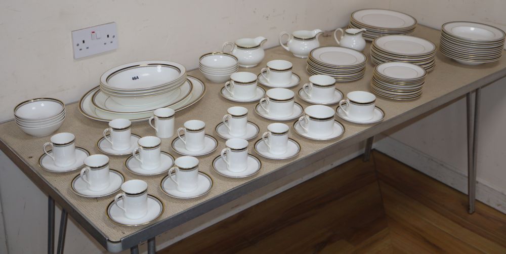 An extensive Royal Doulton Pavanne part dinner service (approx 110 pieces)